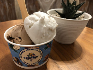 Gourmet Gelato Jl. Monkey Forest