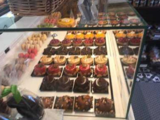 Renaud's Patisserie Bistro