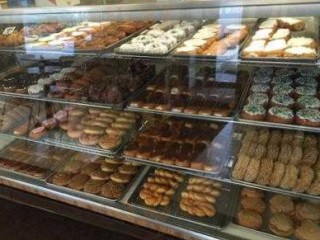 Holly Donut Shop