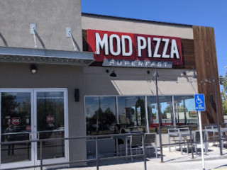 Mod Pizza