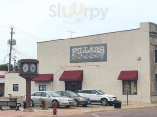 Pillars Pub And Eatery