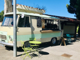 Burger Et Pizza Torreilles. Le Camion De Saison