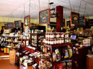 Cedar Run Bakery Market