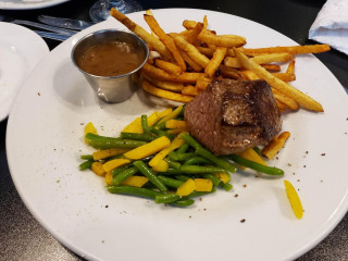 Steak Frites St-paul