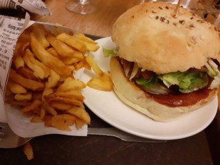 Yalta Burger Normand