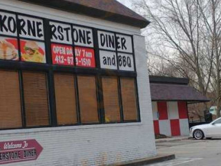 Di's Kornerstone Diner