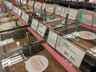 Bulk Barn