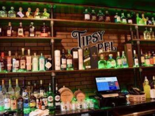 Tipsy Barrel