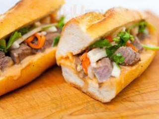 Grab Ly's Banh Mi