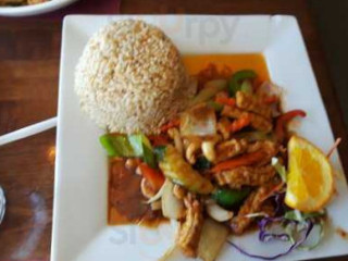 Thai On Main