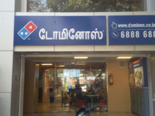 Domino's