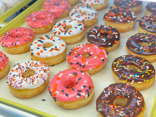 Daylight Donuts