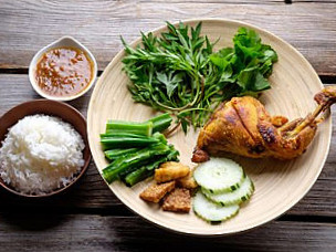 Kaklong Kitchen (popia Kuala Kangsar Stadium Paroi)