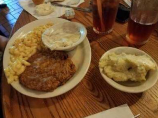 Cracker Barrel Old Country Store