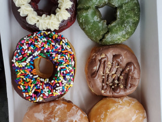 Top Donuts