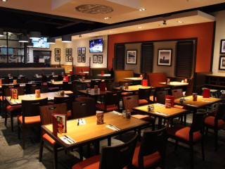 Boston Pizza