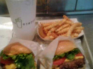 Shake Shack Dallas, Uptown