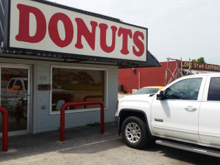 Nocona Donuts