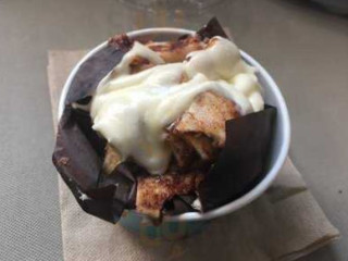 Cinnabon