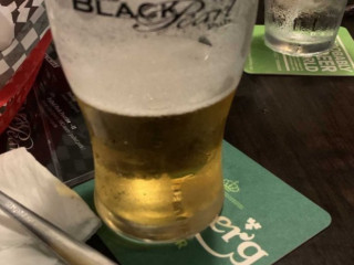 Black Pearl Pub