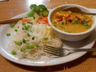 Aroy Thai Cuisine