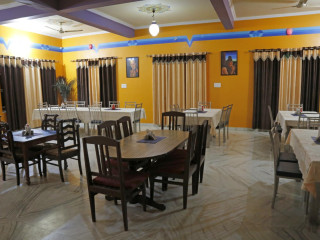 Raj Indian Restaurant