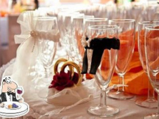 Sala Bankietowa W Boronowie. Przedsiębiorstwo Transportowo-handlowo-usługowe Tomasz