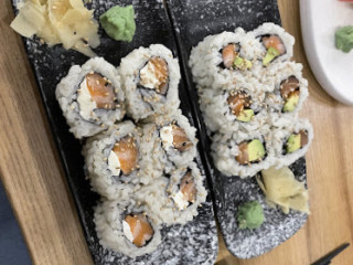 Sushi 16