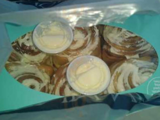 Cinnabon