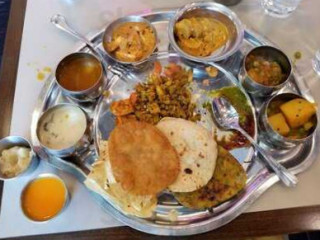 Rajdhani Thali