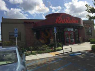 Red Robin Gourmet Burgers And Brews