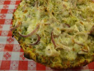 Pizza Pesto