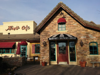 Mimi's Cafe