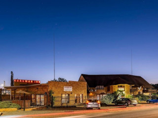 Kuruman Inn By Country Hotels