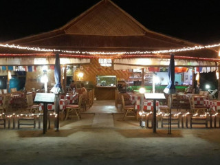 Pakarang Seafood Cafe