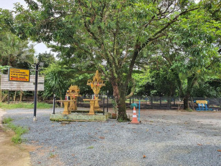 ร้านแม่แขก พระบาทพลวง เขาคิชฌกูฏ จันทบุรี