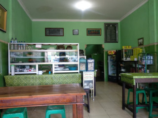 Warung Ijo