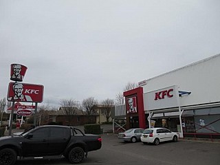 KFC COOMA