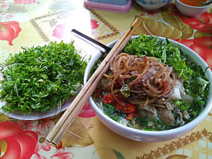 Quan Bun Bung Tran Khanh Du