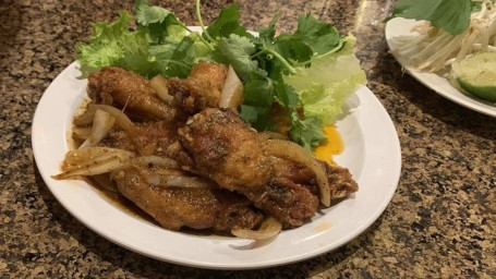 A11. Canh Ga Chien Bo Fried Chicken Wings In Butter