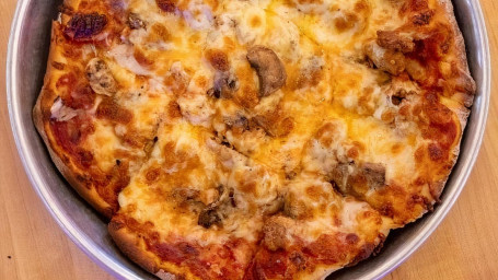 10 Sausage And Mushroom Pizza