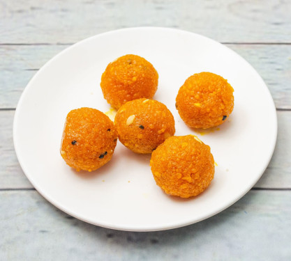 Kesar Laddu