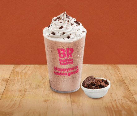 Cookie Crumble I Kremowy Gęsty Shake Z Oreo