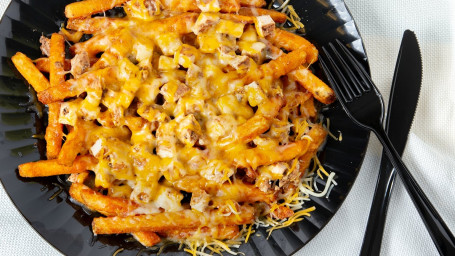 Jerk Chicken Cheese Fries