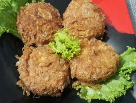 Egg Layered Fried Chicken (8Pcs)