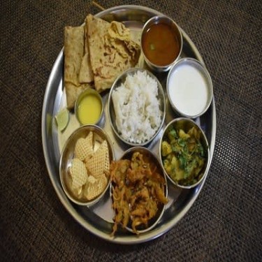 Puran Poli Thali ???? ???? ???