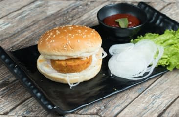 Herb Chilli Aloo Tikki Burger