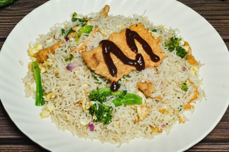 Fish Dominator Fried Rice