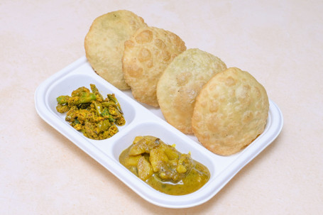 Matar Kachori With Sabji