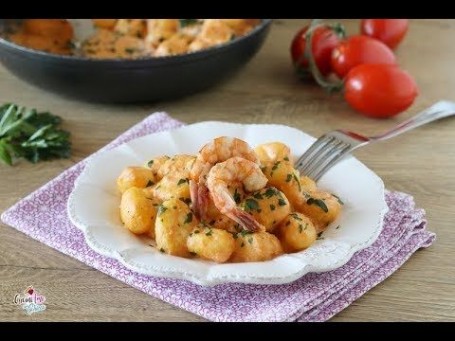 Łosoś Gnocchi